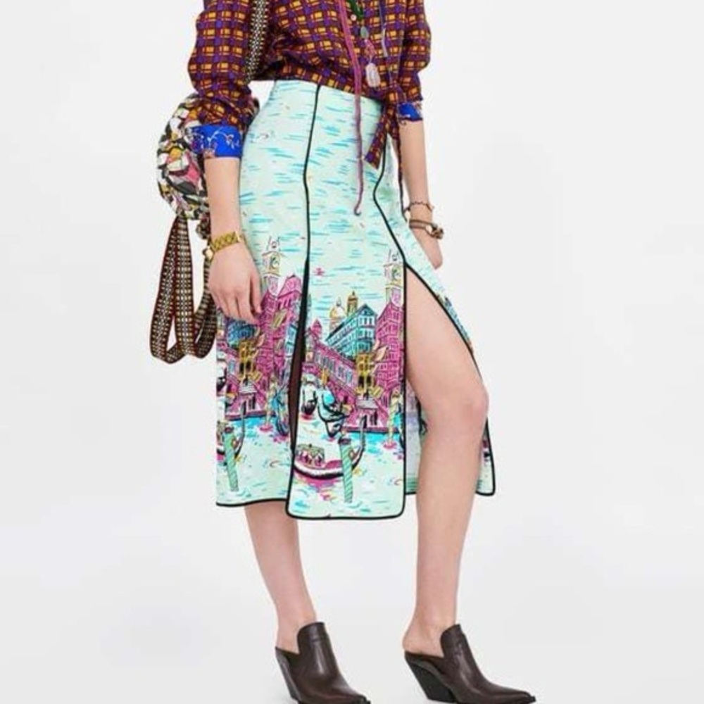 Zara | Large Gondola City Print Midi Skirt | Blue & Pink | Front Slits